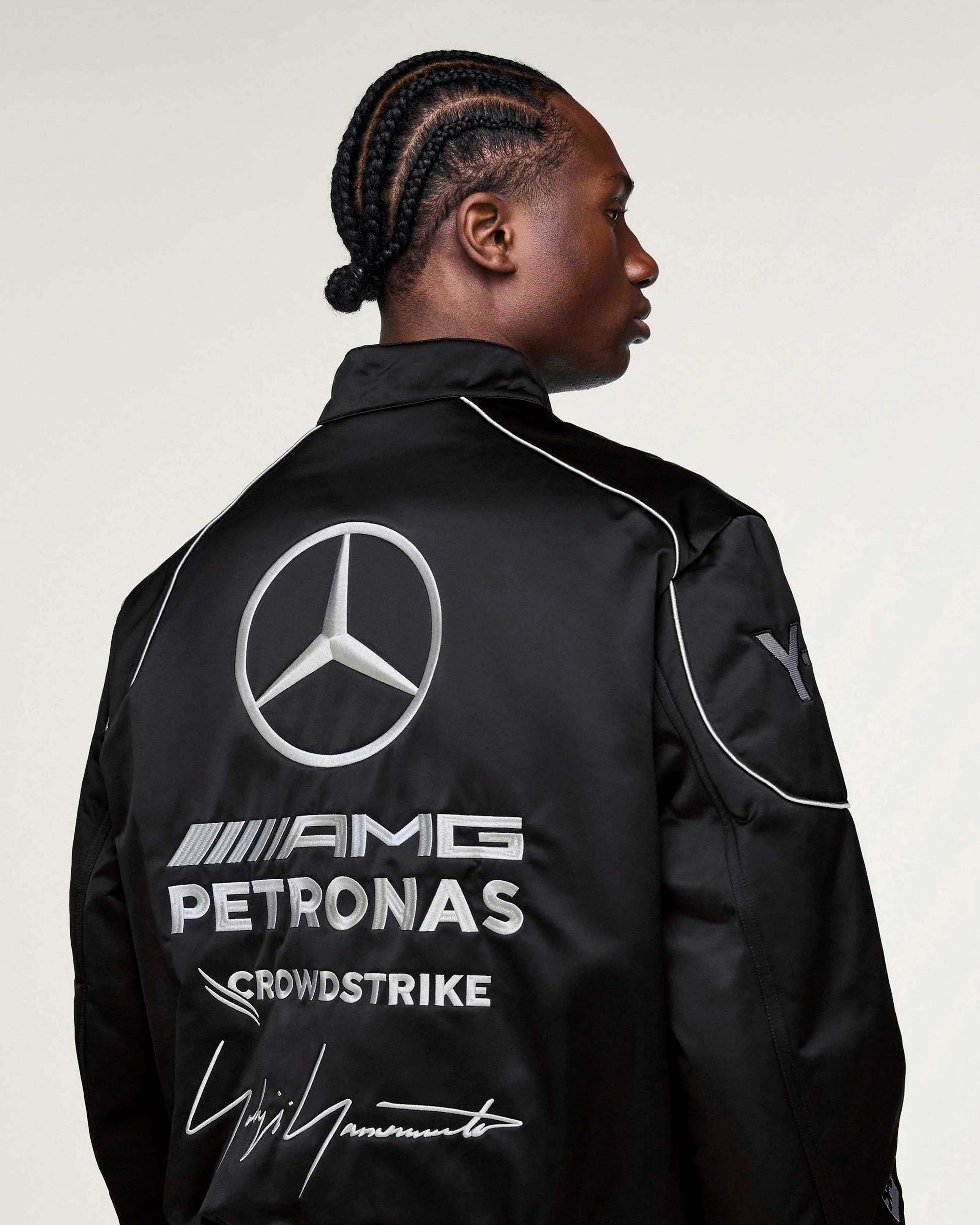 Y-3 Team Jacket Black - Image 8