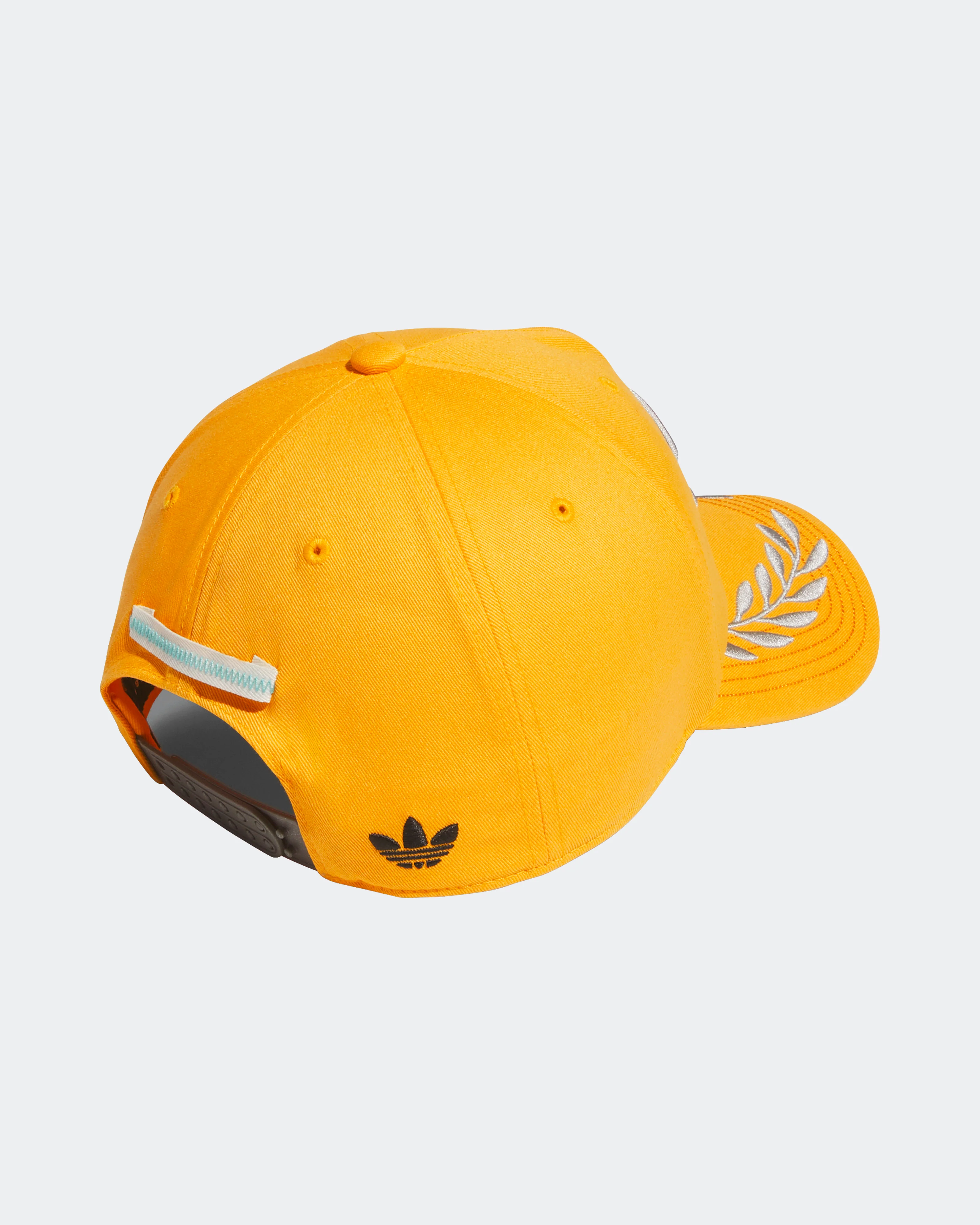 adidas para Bad Bunny x Mercedes-AMG F1 Racing Cap Gold - Image 4