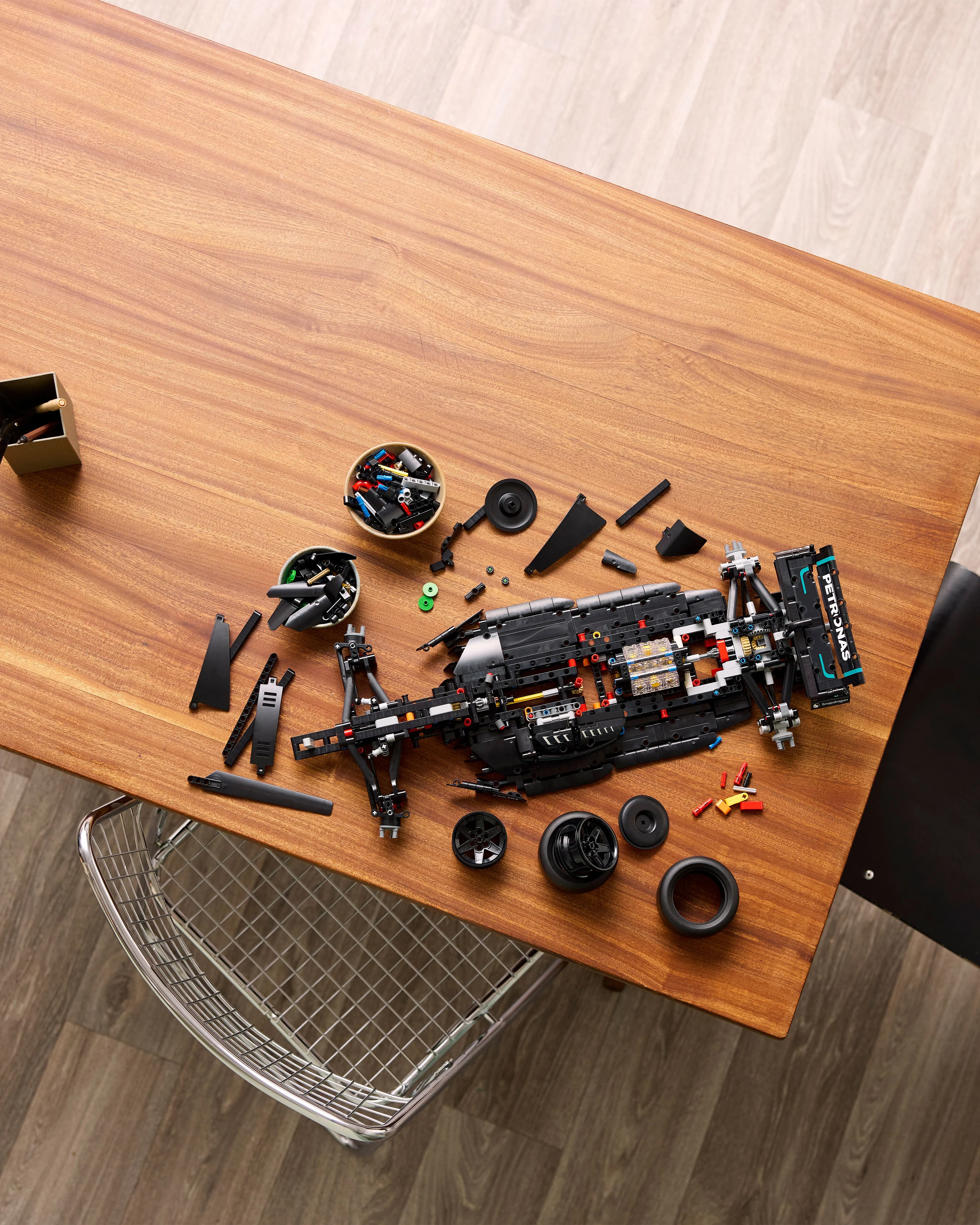 LEGO® Technic Mercedes-AMG F1 W14 E Performance Gift - Image 3