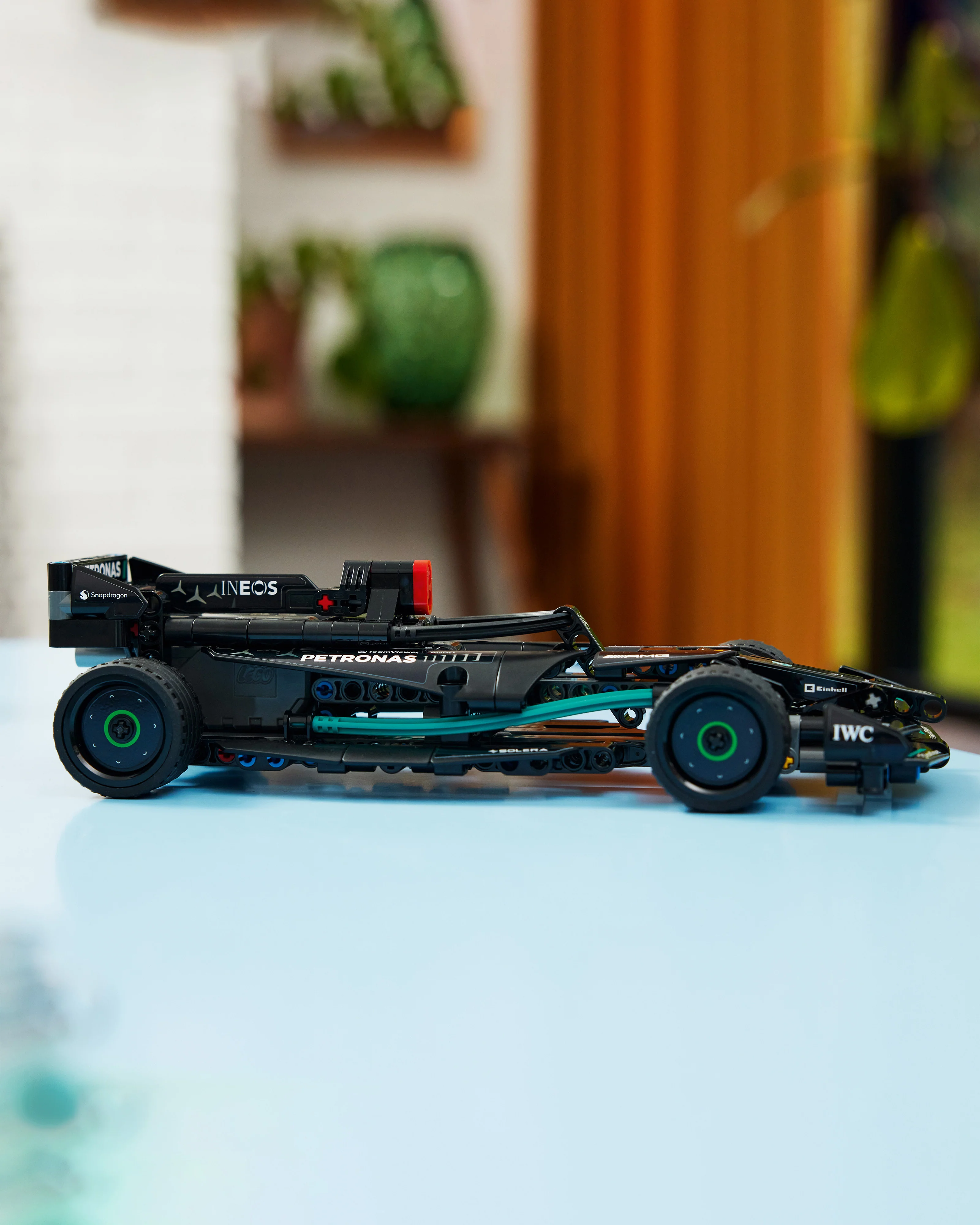 LEGO® Technic Mercedes-AMG F1 W14 E Performance Pull-Back - Image 5